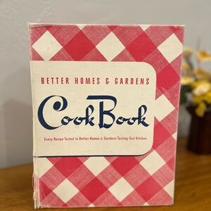 Better Homes And Gardens Red and White Cook Book from 1940’s